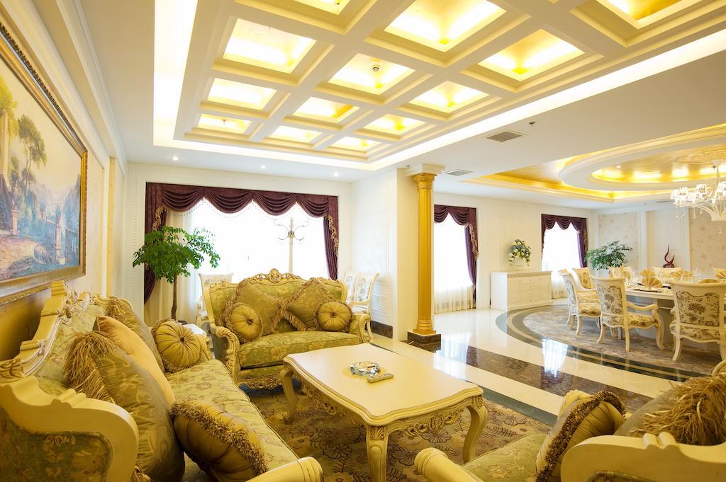 Готель Ramada Plaza By Wyndham Chongqing West Екстер'єр фото